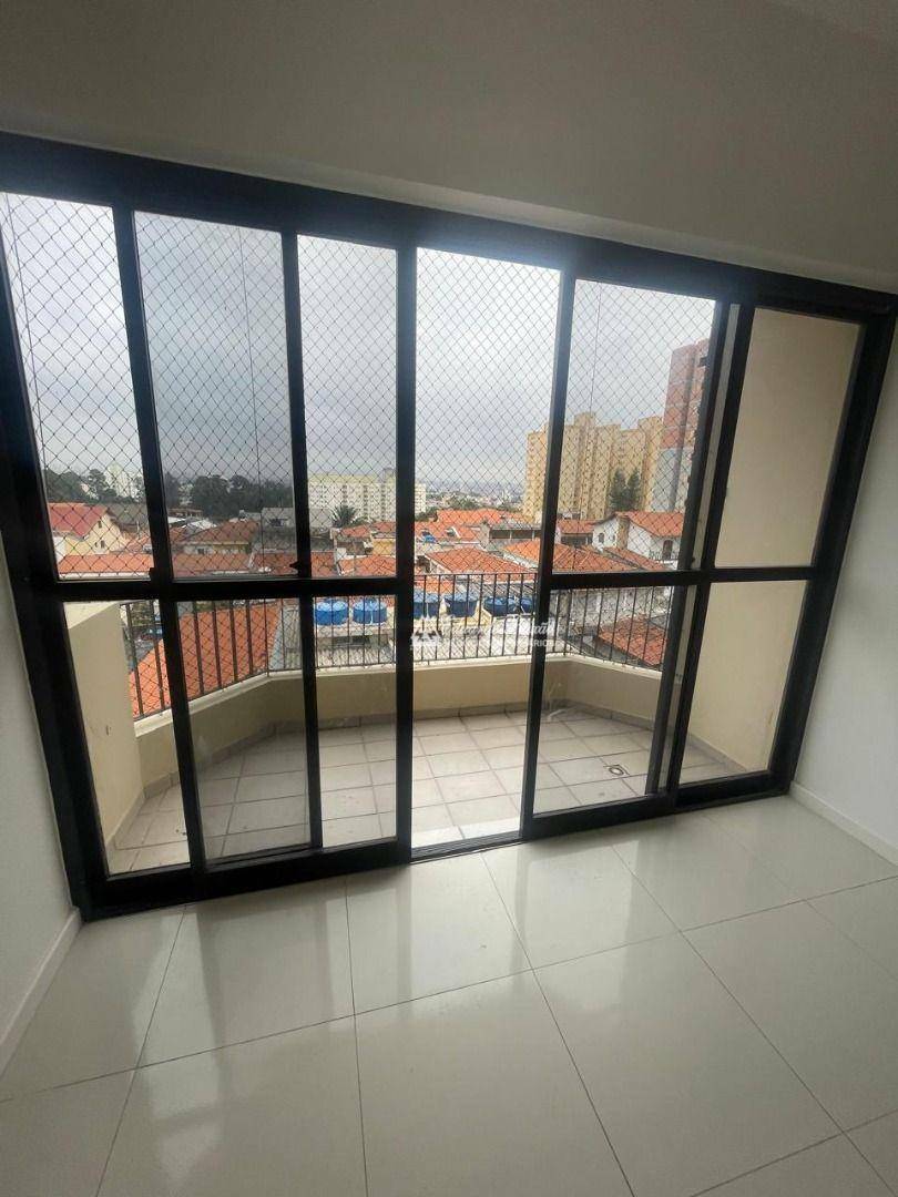 Apartamento à venda com 2 quartos, 73m² - Foto 2