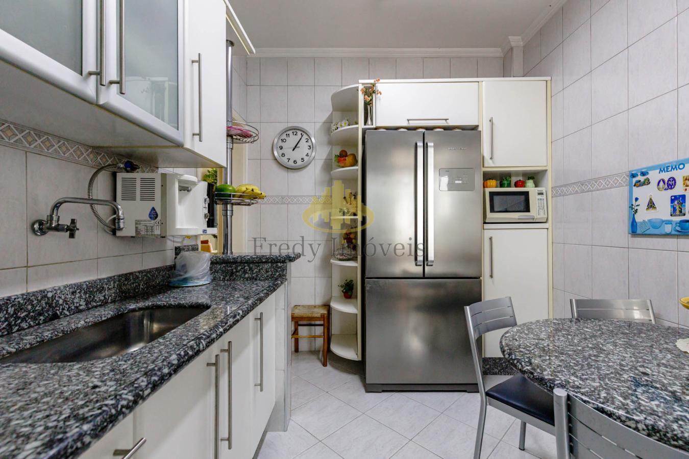 Apartamento à venda com 3 quartos, 105m² - Foto 21