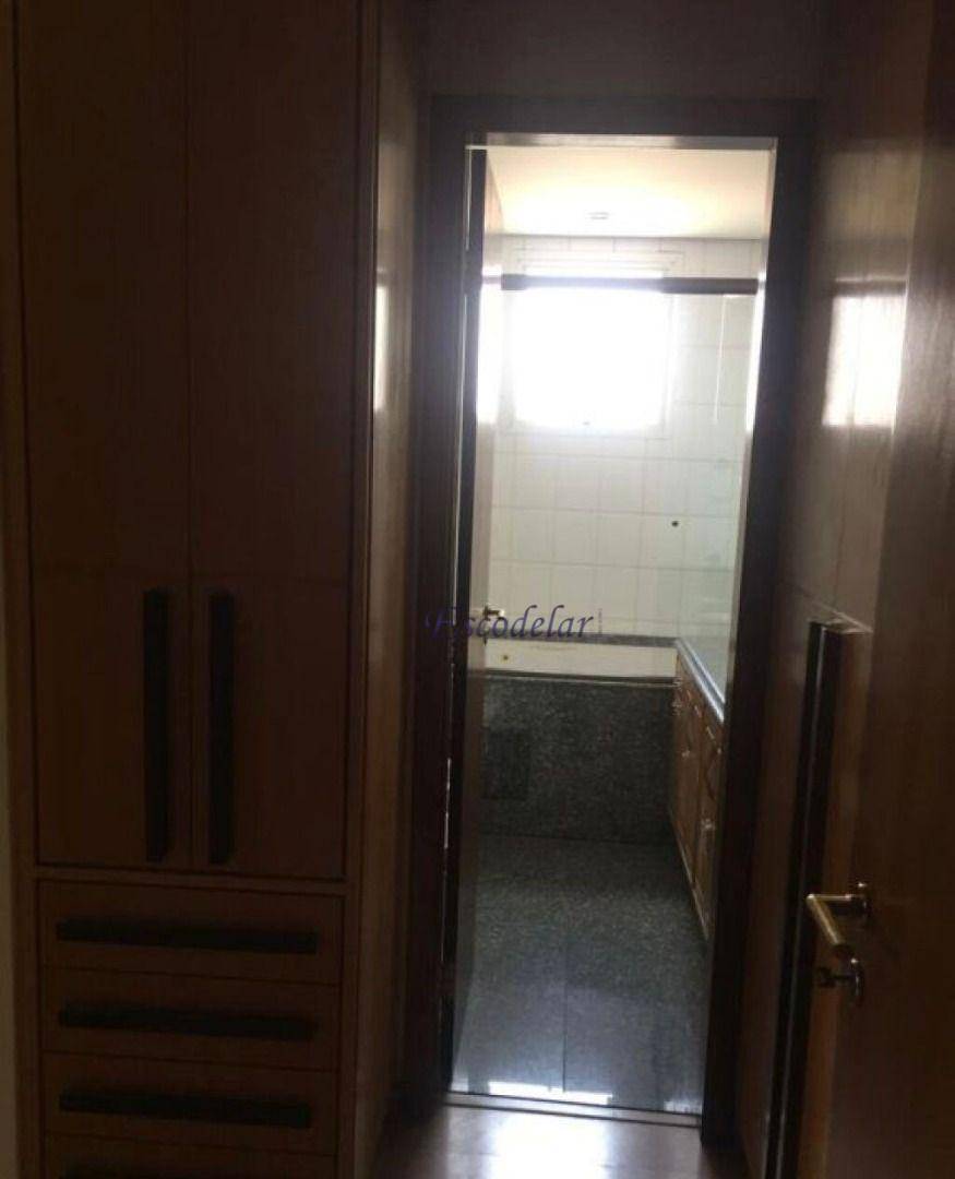 Apartamento à venda com 4 quartos, 225m² - Foto 33