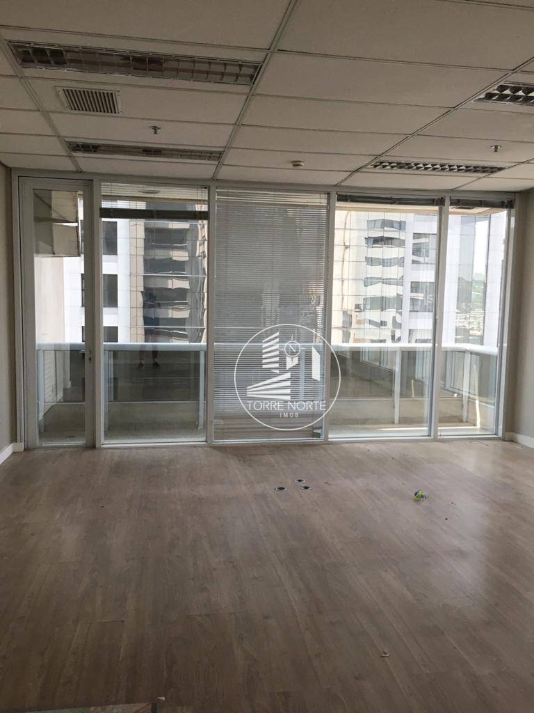 Conjunto Comercial-Sala para alugar, 254m² - Foto 2