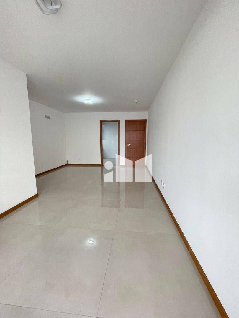 Apartamento para alugar com 3 quartos, 100m² - Foto 3