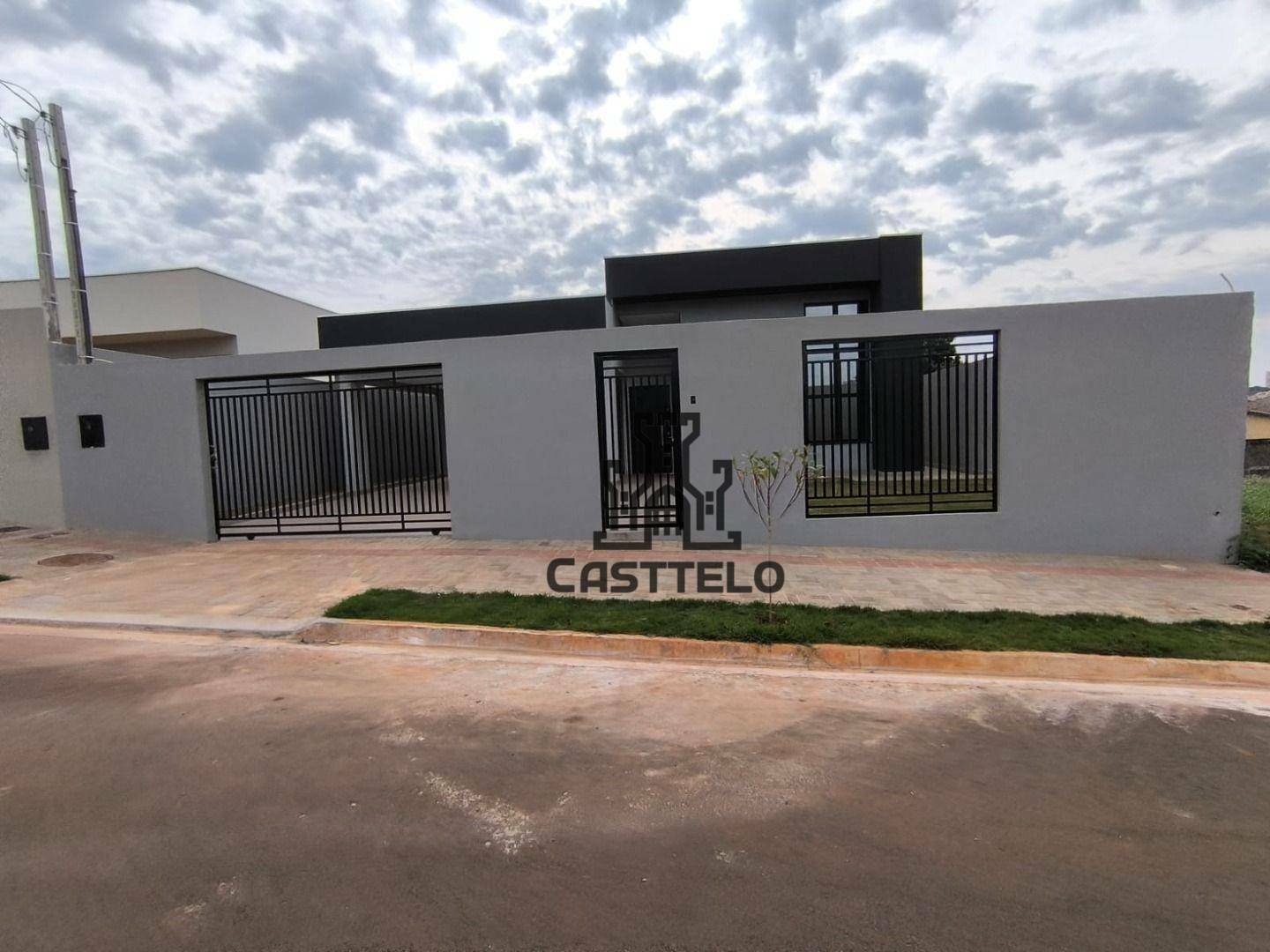 Casa à venda com 3 quartos, 201m² - Foto 2