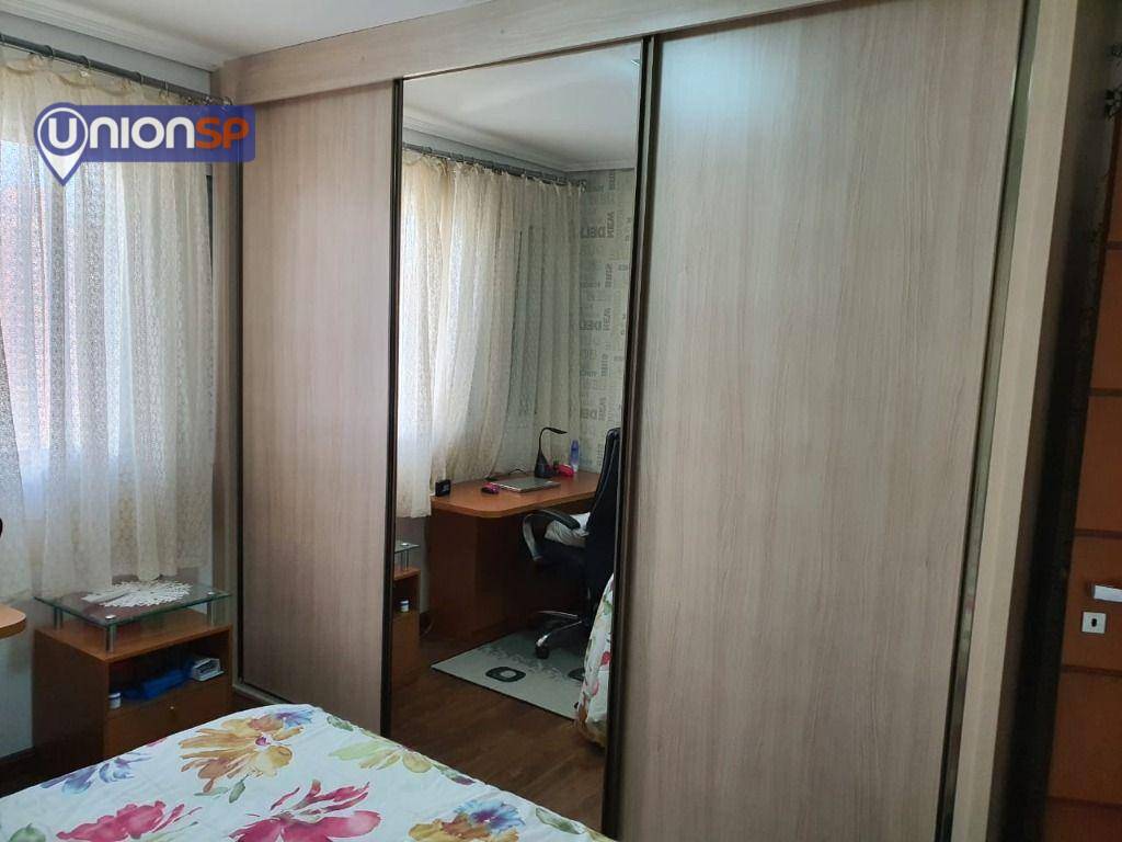 Apartamento à venda com 4 quartos, 190m² - Foto 22