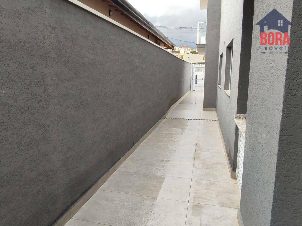 Sobrado à venda com 3 quartos, 110m² - Foto 4