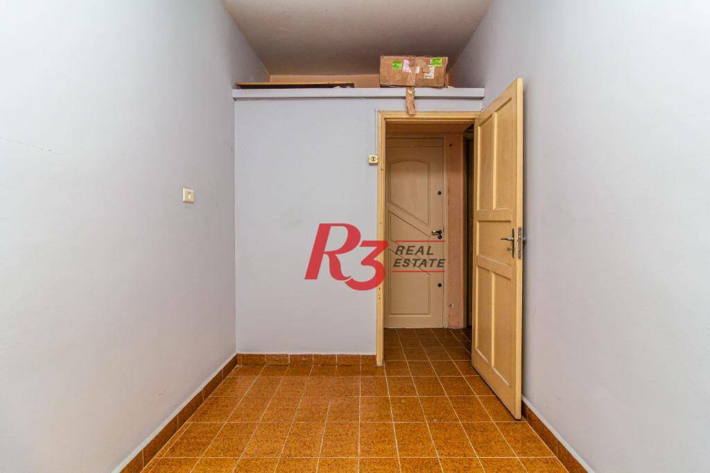 Casa à venda com 5 quartos, 131m² - Foto 24