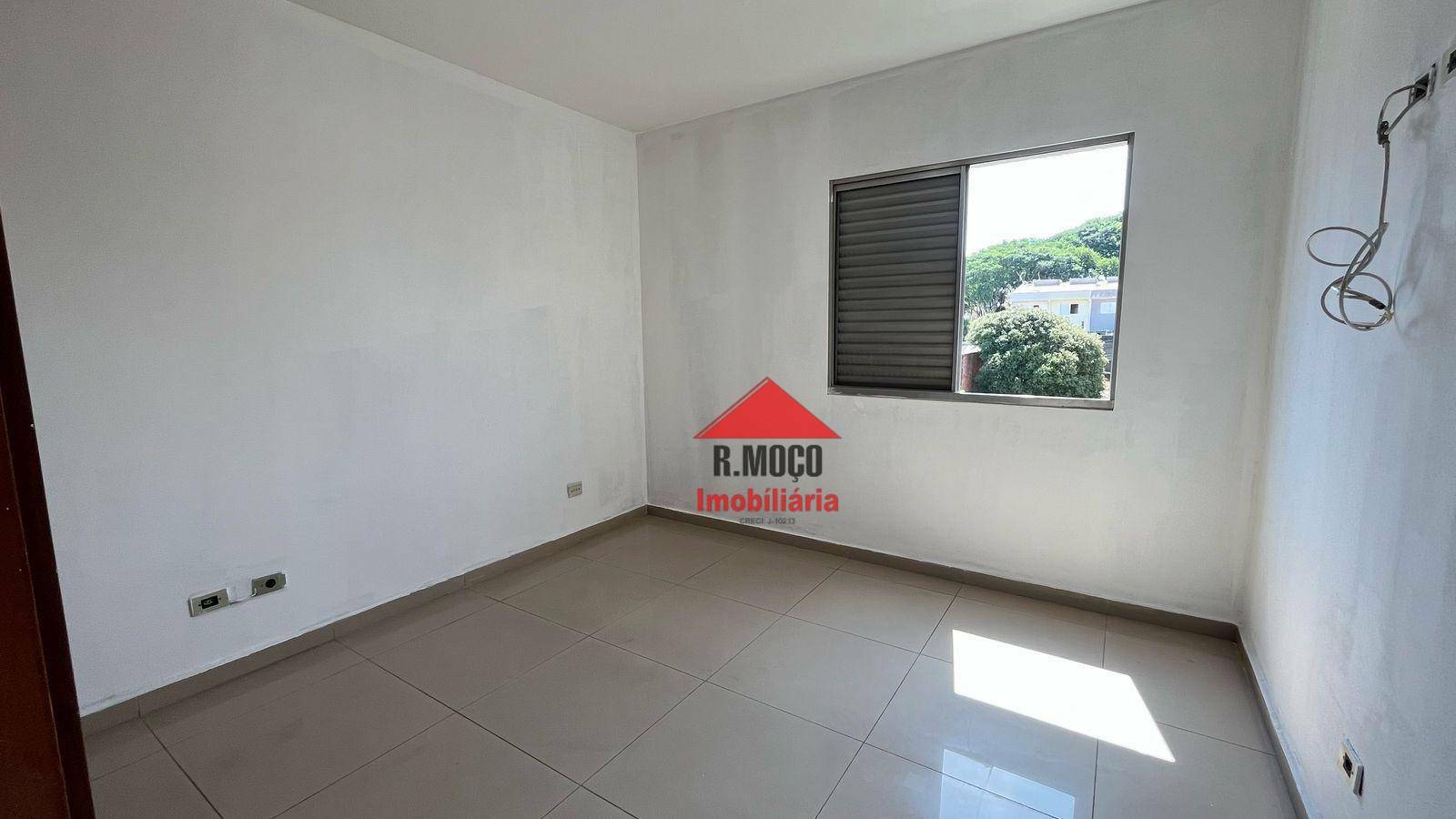 Apartamento para alugar com 3 quartos, 81m² - Foto 17