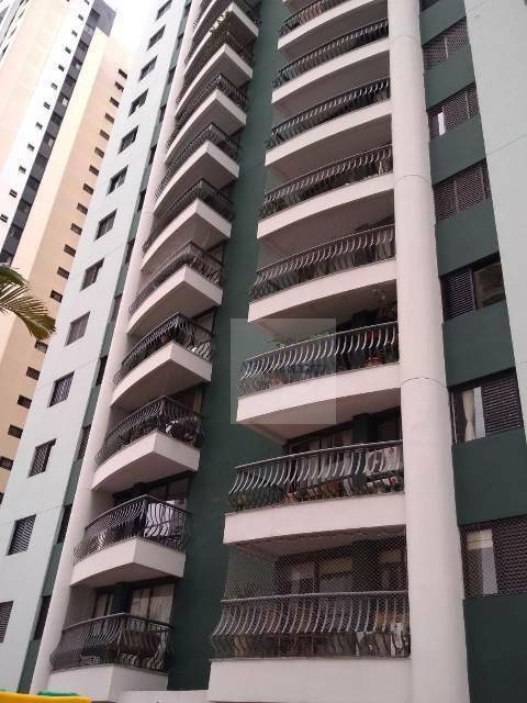 Apartamento à venda com 2 quartos, 98m² - Foto 32