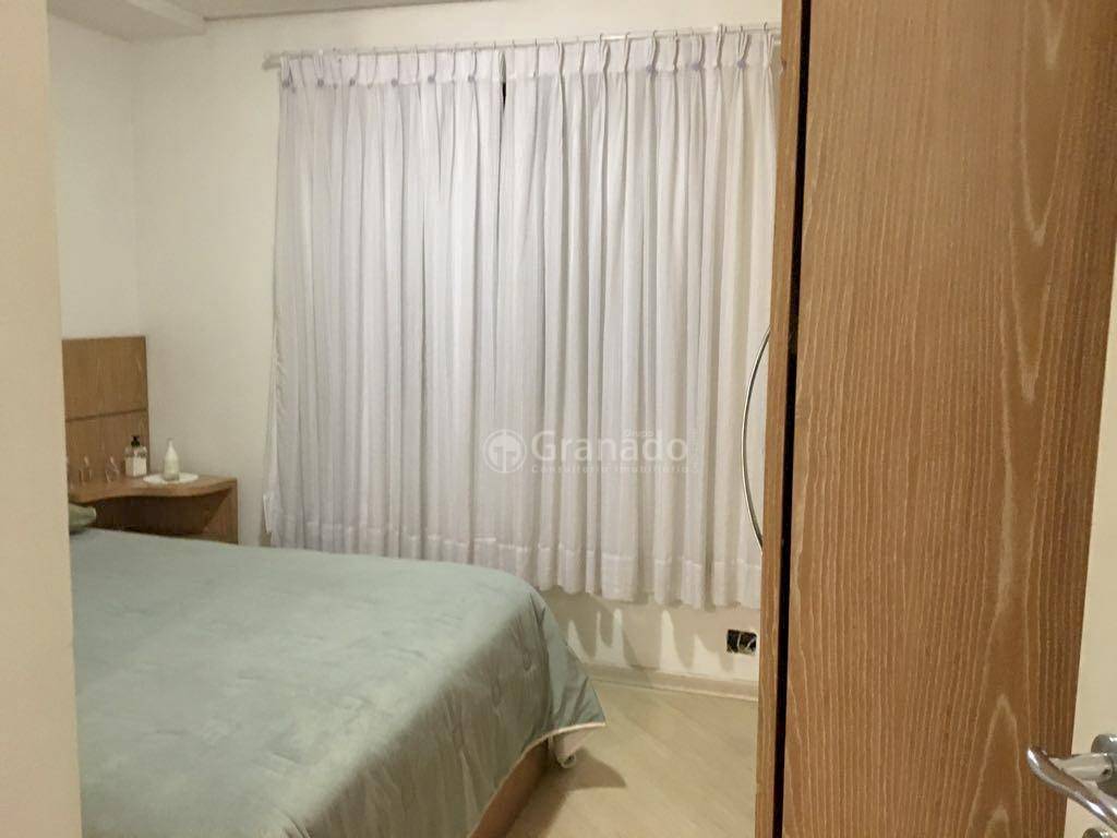 Apartamento à venda com 3 quartos, 90m² - Foto 13