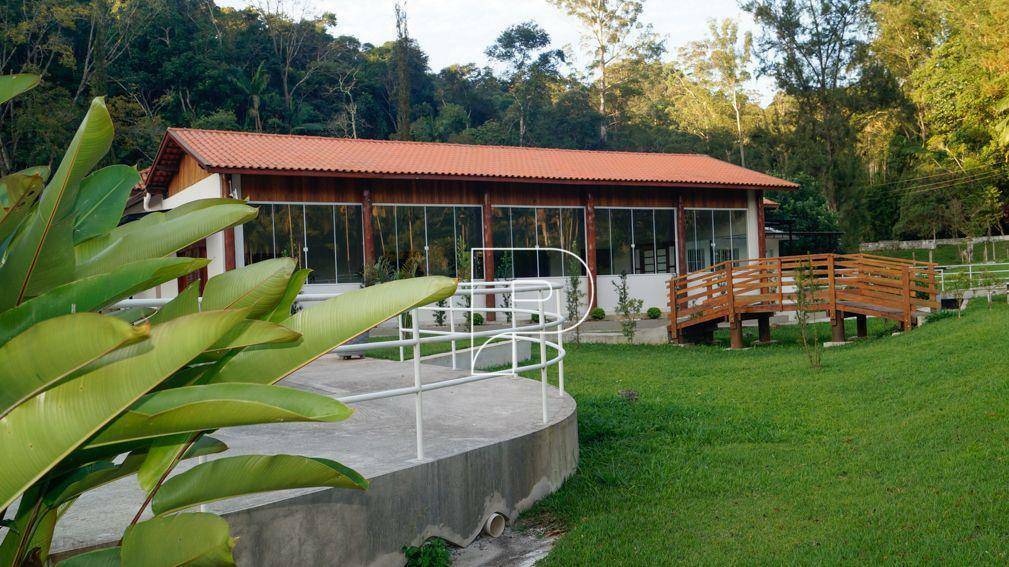 Sítio à venda com 14 quartos, 1800m² - Foto 2