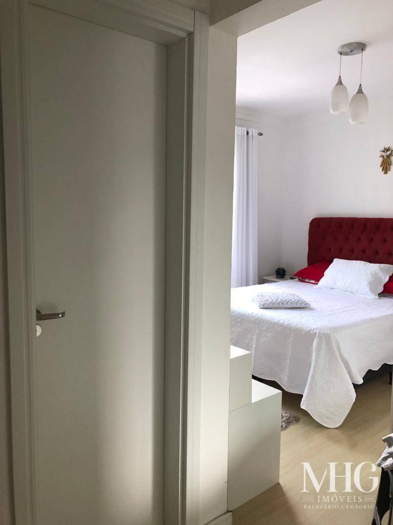 Apartamento à venda com 2 quartos, 63m² - Foto 15