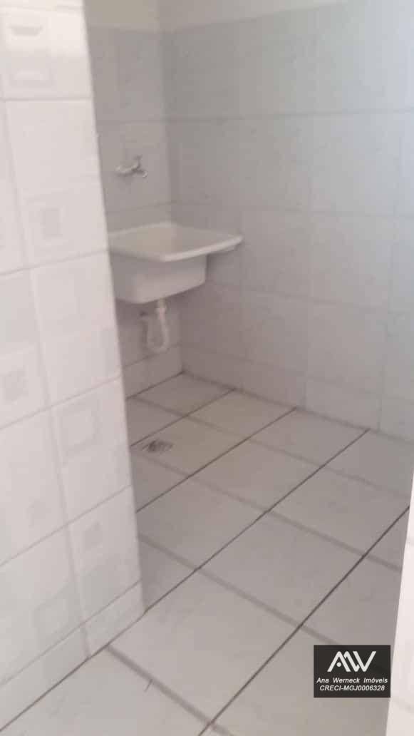 Apartamento à venda com 2 quartos, 60m² - Foto 4