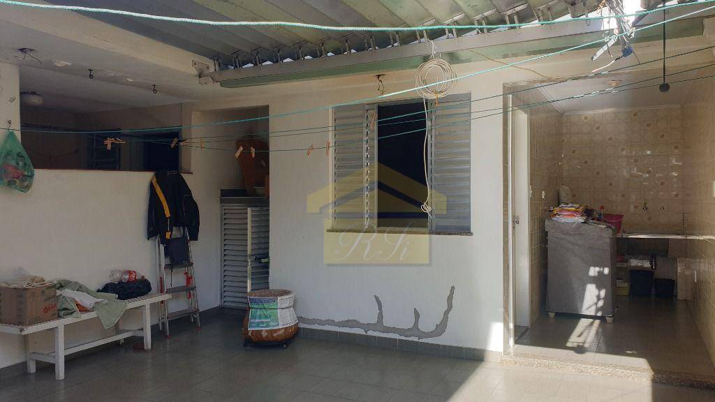 Sobrado à venda com 2 quartos, 143m² - Foto 28