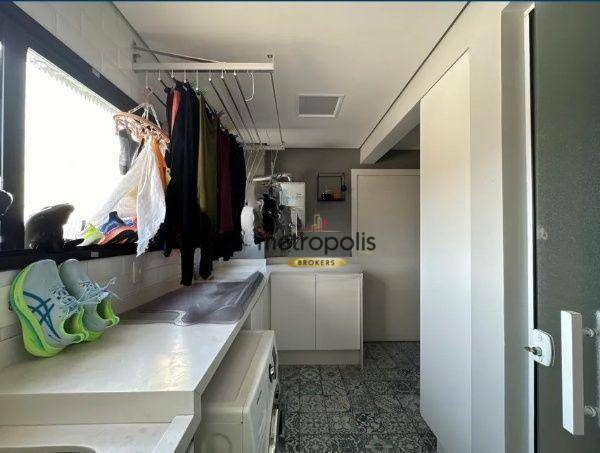 Apartamento à venda com 3 quartos, 135m² - Foto 19