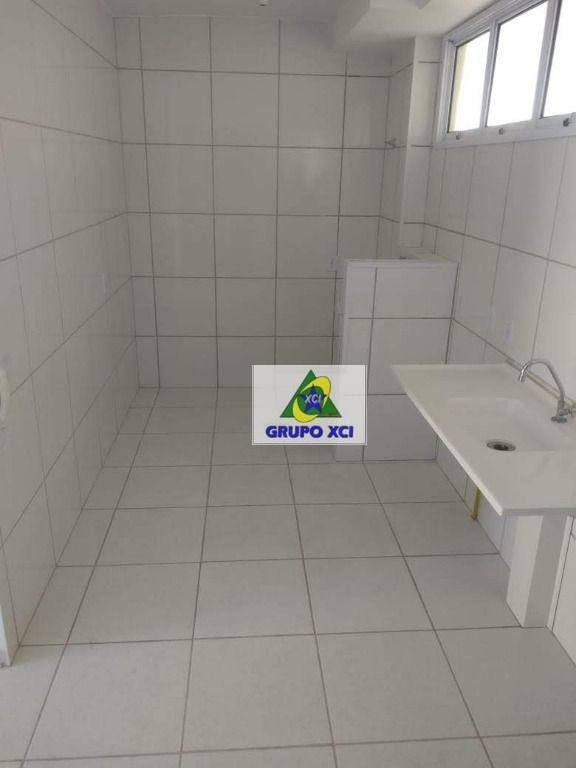 Apartamento à venda com 2 quartos, 52m² - Foto 7