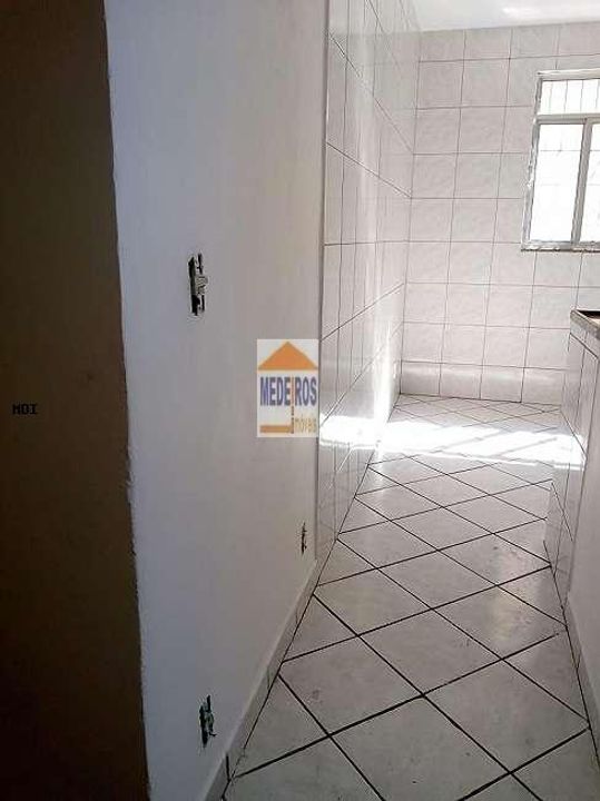 Casa à venda com 2 quartos, 120m² - Foto 9