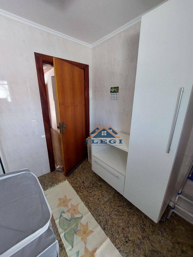 Casa de Condomínio à venda com 4 quartos, 385m² - Foto 68