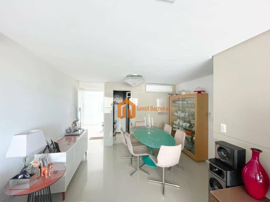 Apartamento à venda com 3 quartos, 112m² - Foto 9