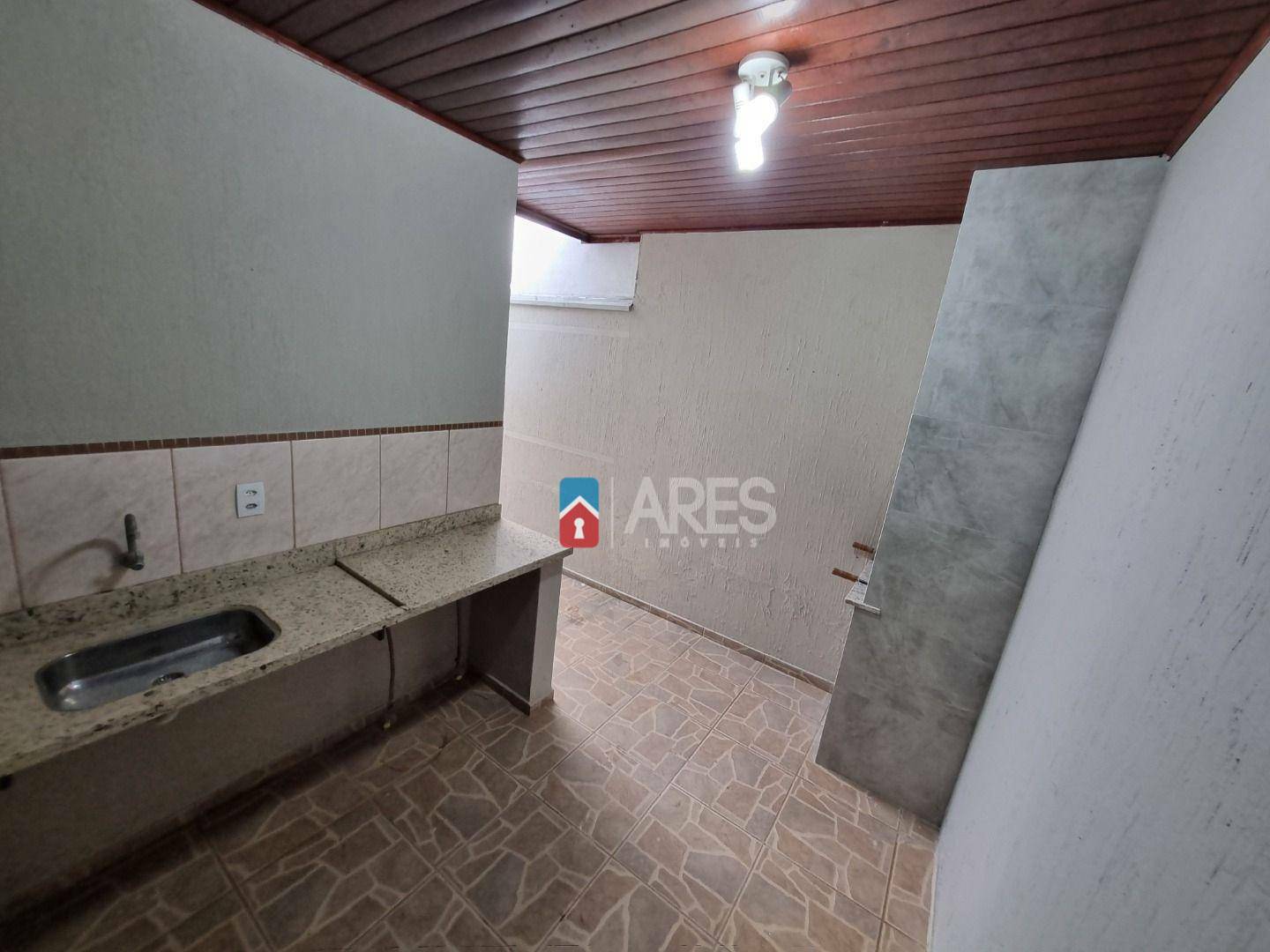 Casa à venda com 2 quartos, 108m² - Foto 27