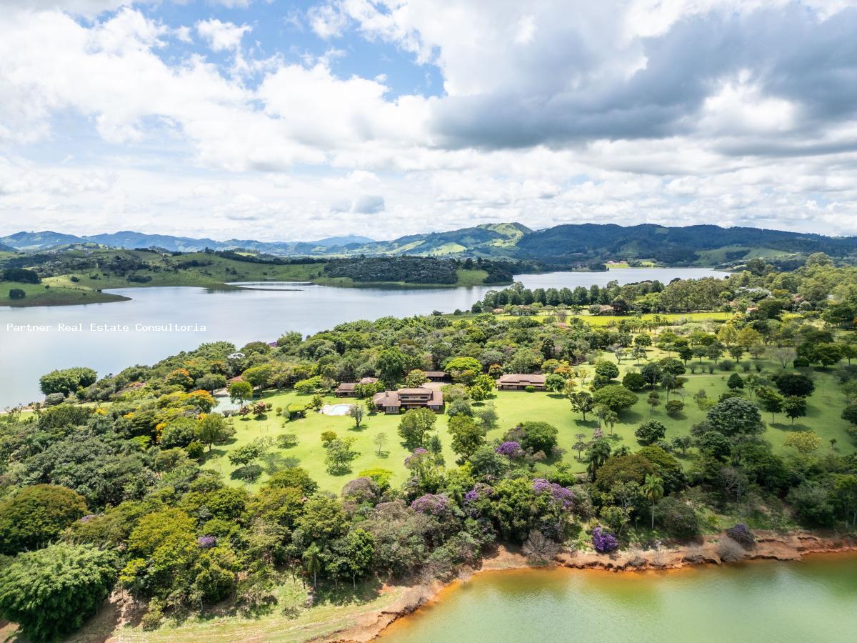 Sítio à venda com 9 quartos, 102794m² - Foto 5