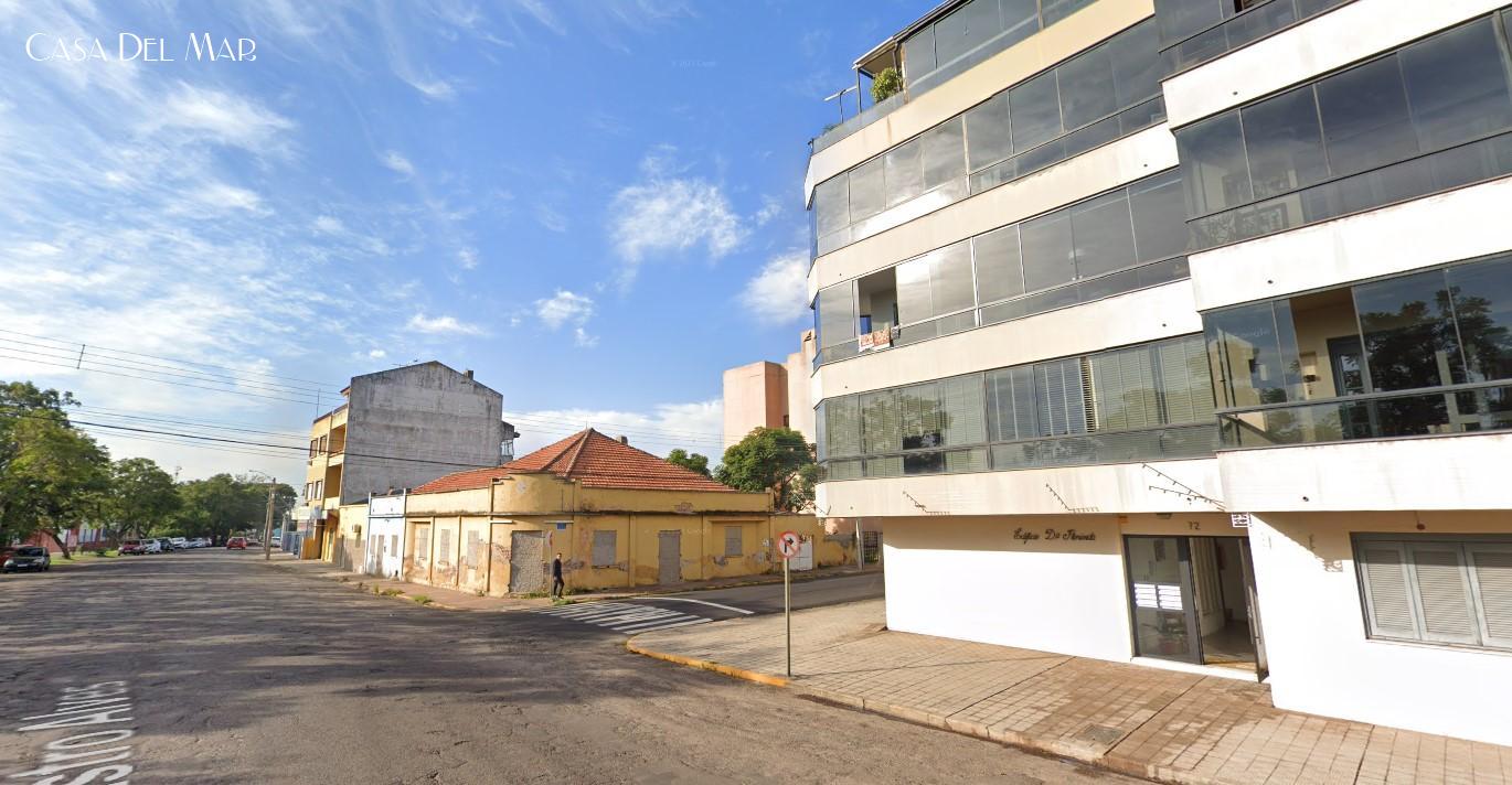 Casa à venda com 3 quartos, 291m² - Foto 4