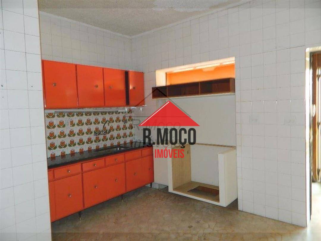 Casa à venda com 9 quartos, 480m² - Foto 46