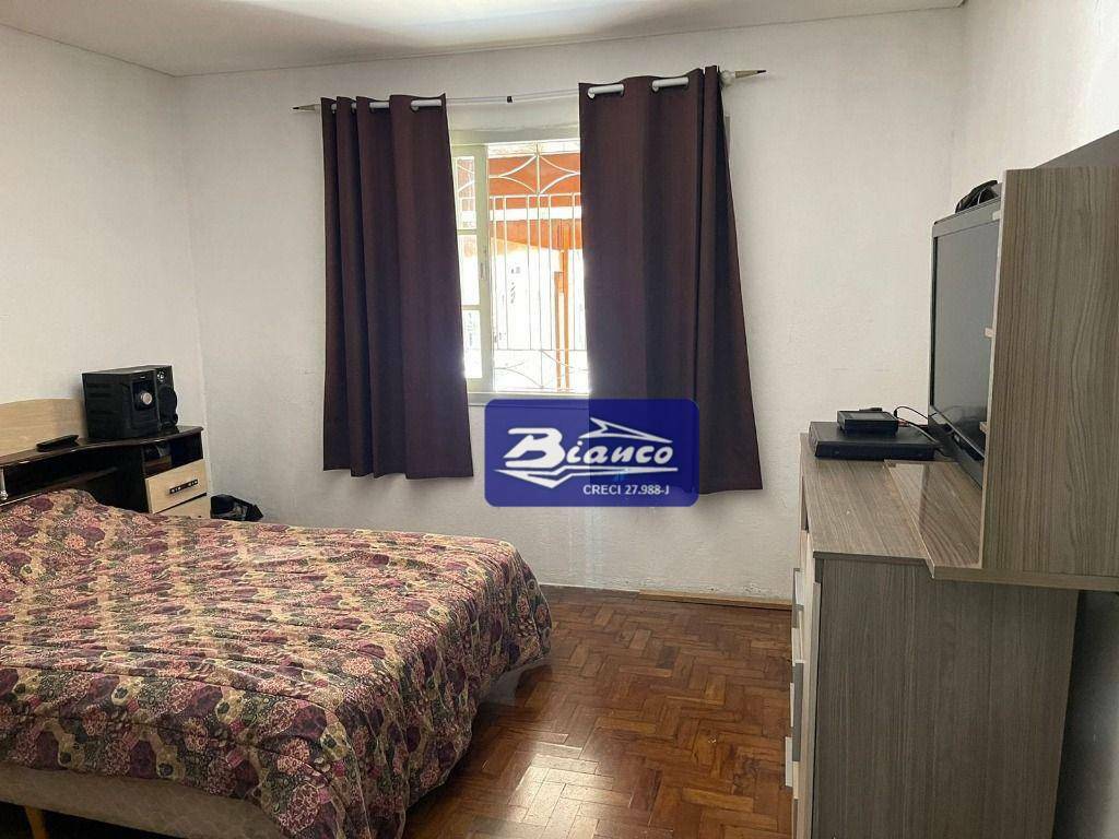 Casa à venda com 3 quartos, 192m² - Foto 18