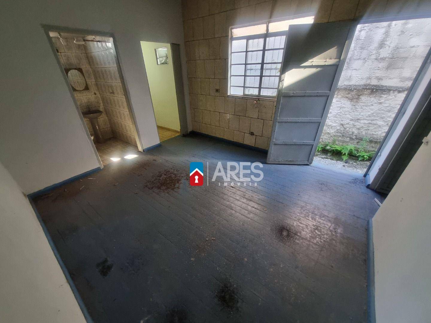 Casa para alugar, 225m² - Foto 9