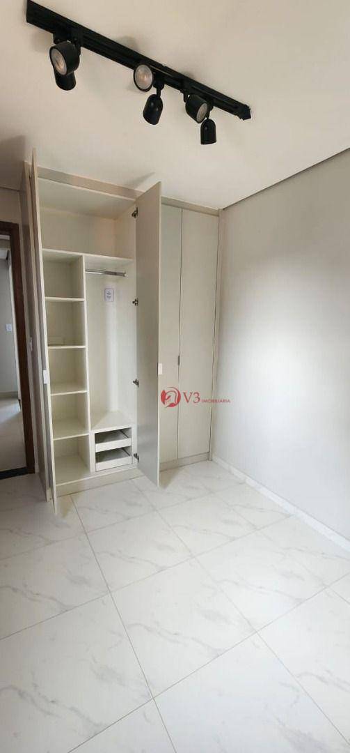 Apartamento à venda com 2 quartos, 42m² - Foto 20