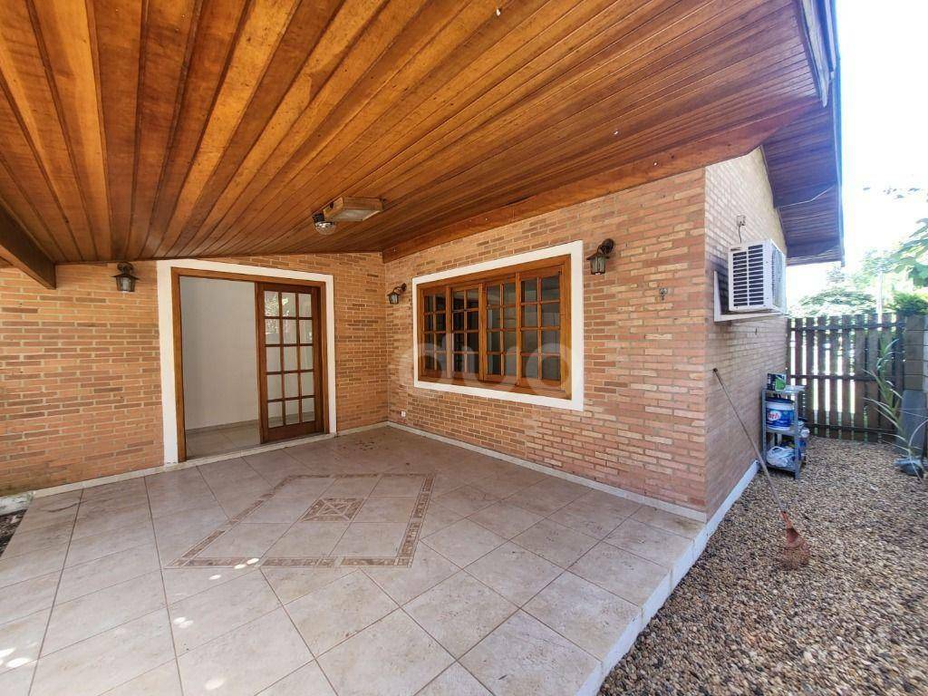 Casa de Condomínio à venda com 3 quartos, 223m² - Foto 41