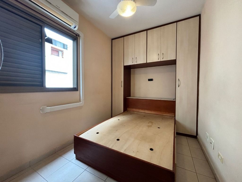 Apartamento à venda com 2 quartos, 47m² - Foto 2