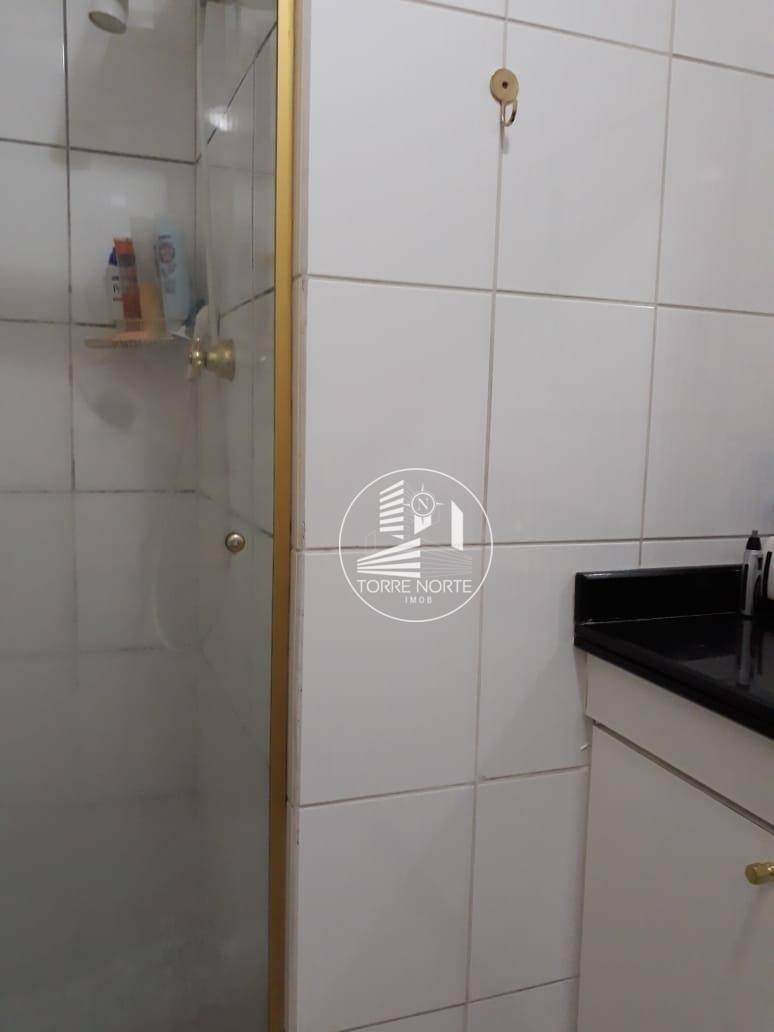 Apartamento à venda com 3 quartos, 97m² - Foto 11