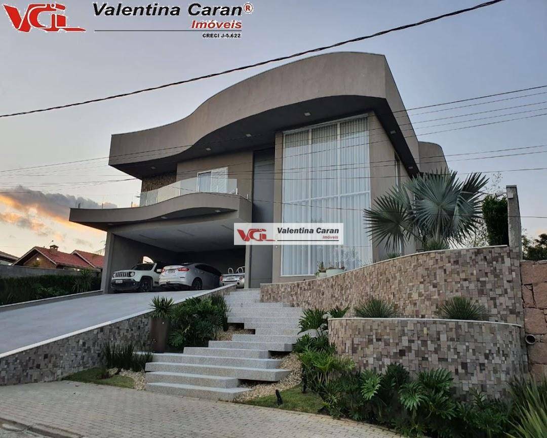 Sobrado à venda com 4 quartos, 520m² - Foto 1