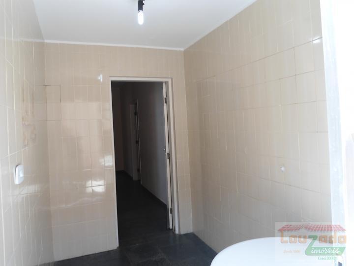 Casa à venda com 5 quartos, 360m² - Foto 15