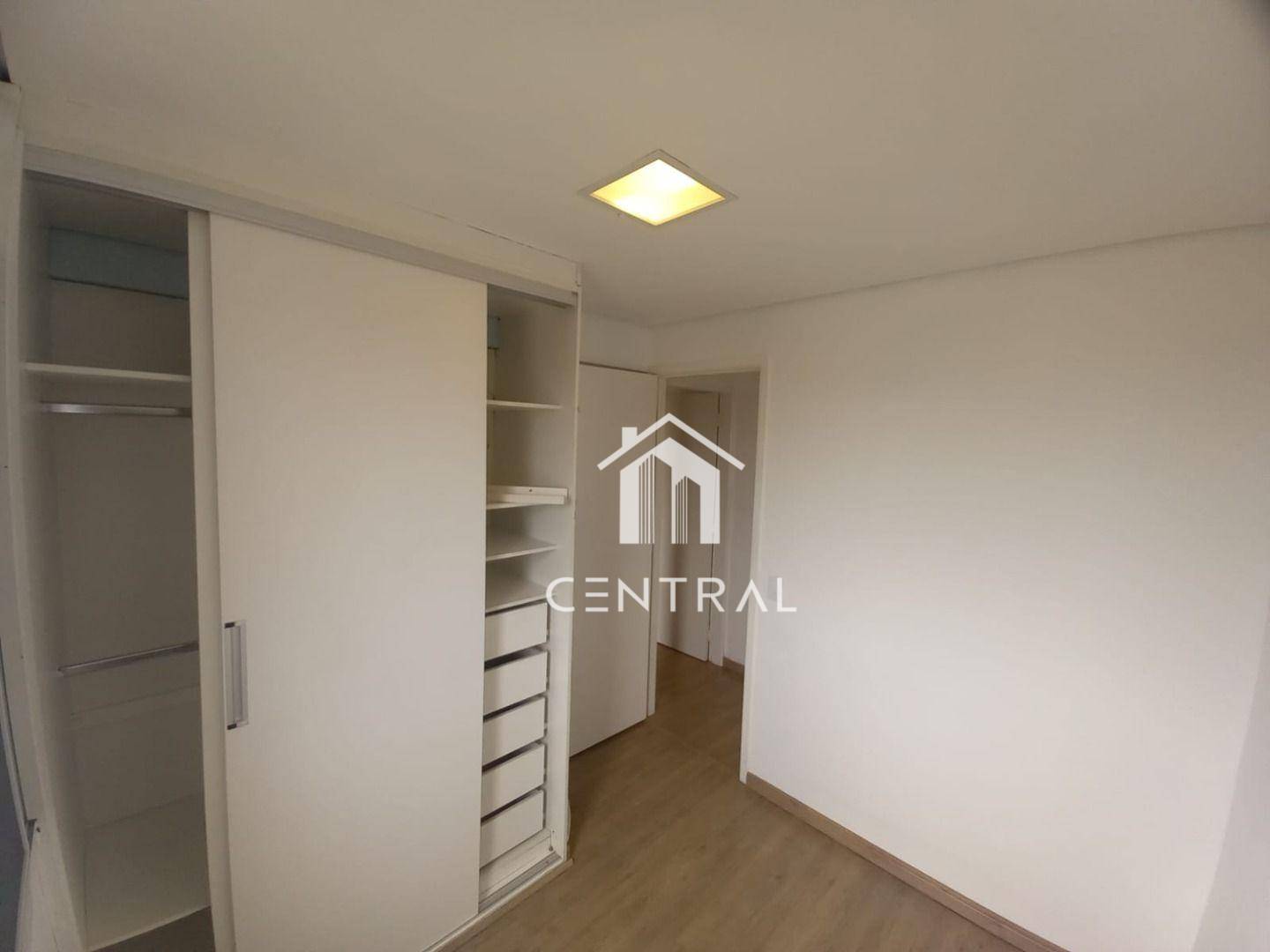 Apartamento para alugar com 2 quartos, 64m² - Foto 13