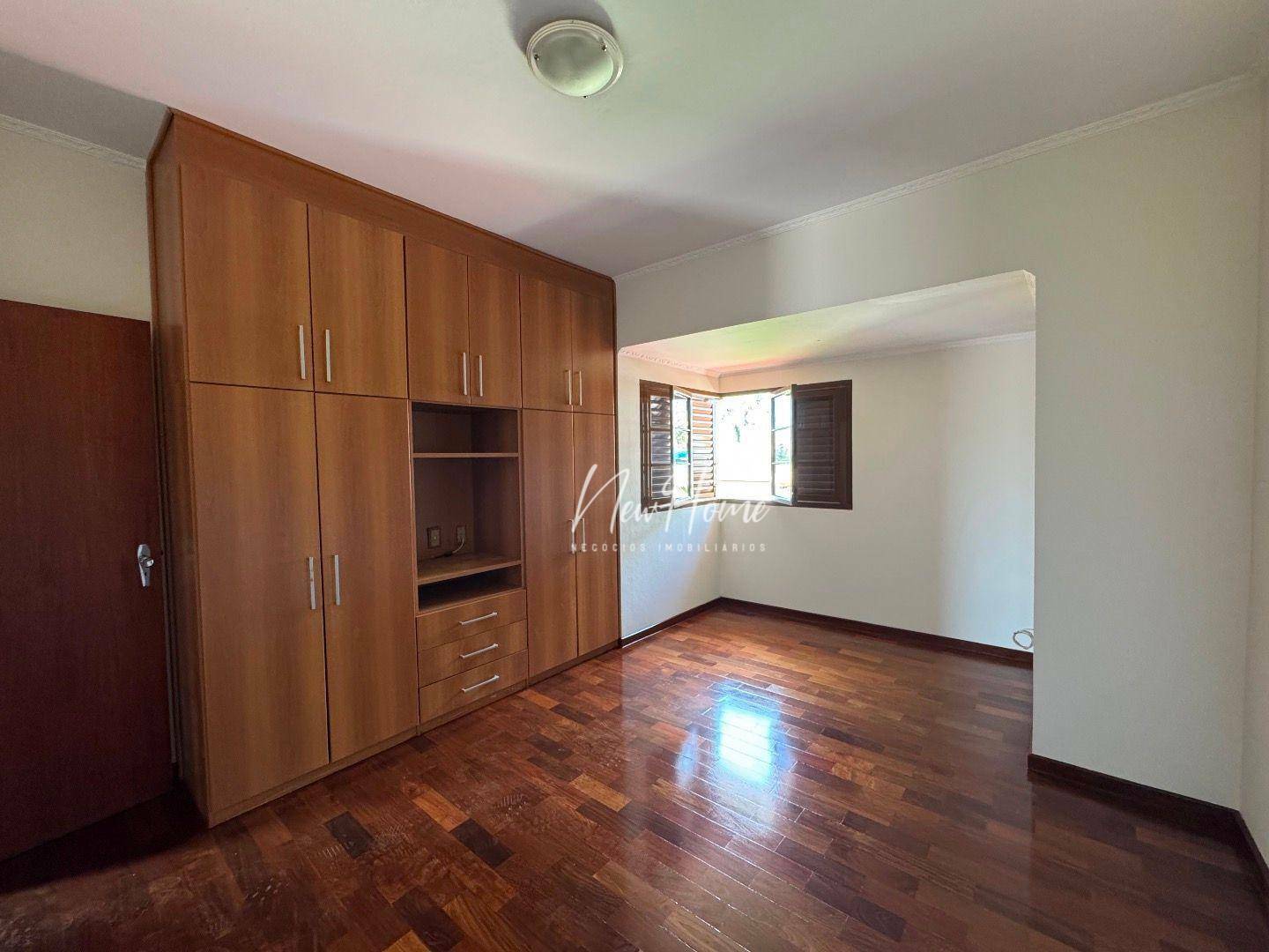 Casa à venda com 3 quartos, 240m² - Foto 12