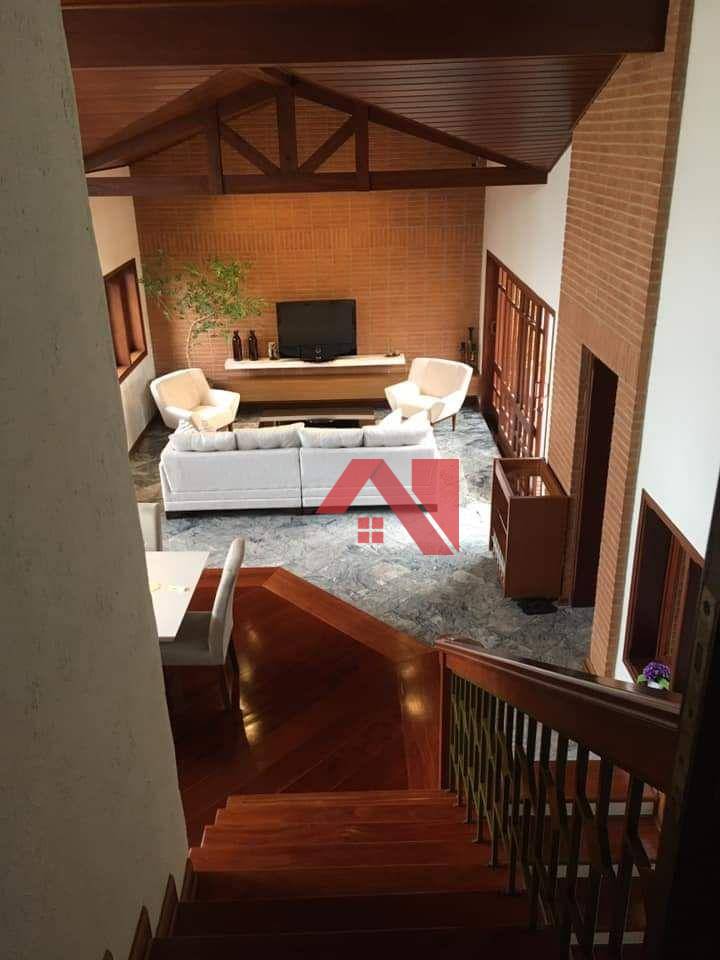 Casa à venda com 6 quartos, 700m² - Foto 25