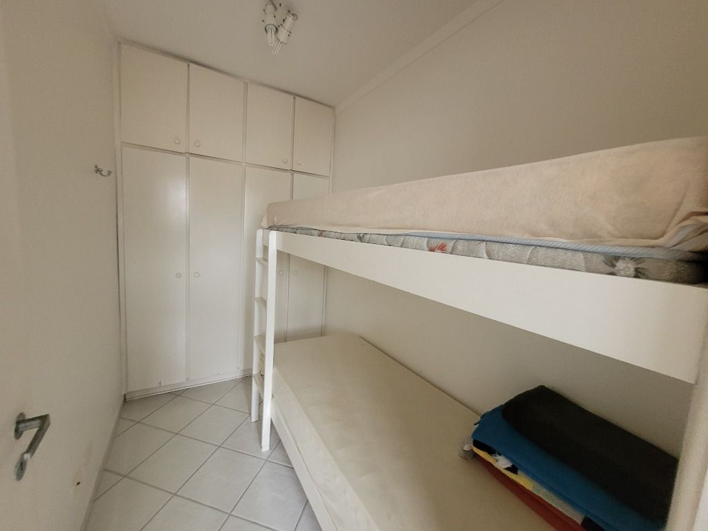 Apartamento à venda com 3 quartos, 121m² - Foto 25