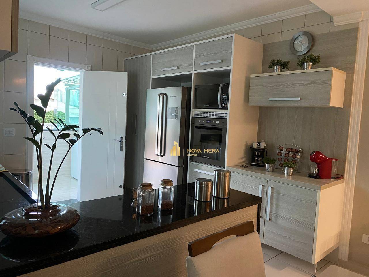 Sobrado, 3 quartos, 180 m² - Foto 4