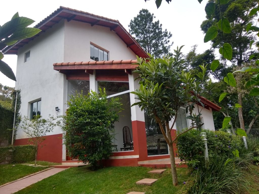 Casa de Condomínio à venda e aluguel com 3 quartos, 150m² - Foto 2