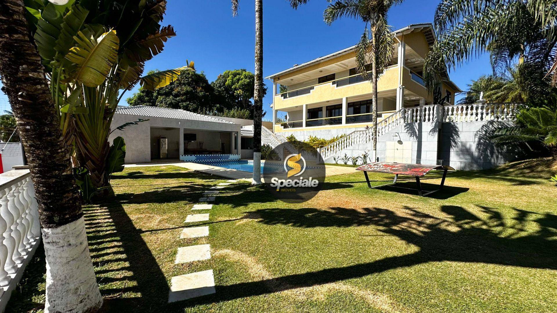 Casa à venda com 5 quartos, 500m² - Foto 1