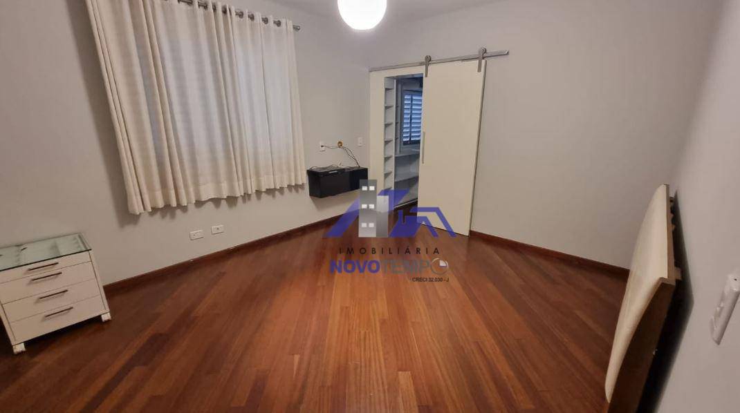 Sobrado à venda com 4 quartos, 272m² - Foto 7