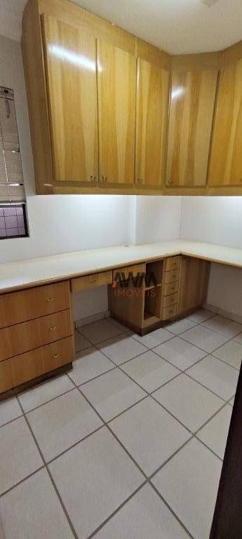 Apartamento para alugar com 3 quartos, 100m² - Foto 16
