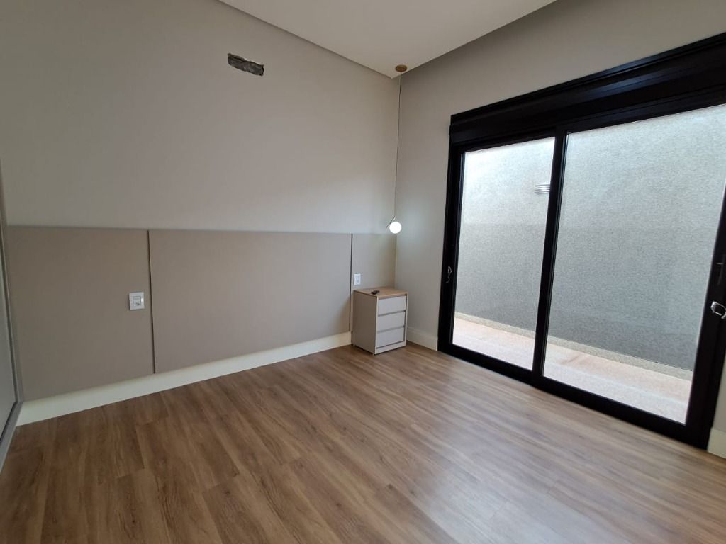 Casa de Condomínio à venda com 3 quartos, 217m² - Foto 18