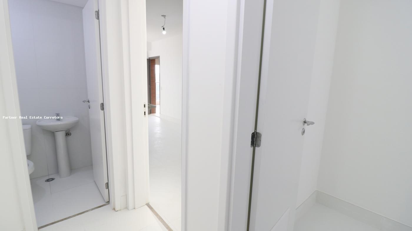 Apartamento à venda com 4 quartos, 244m² - Foto 40