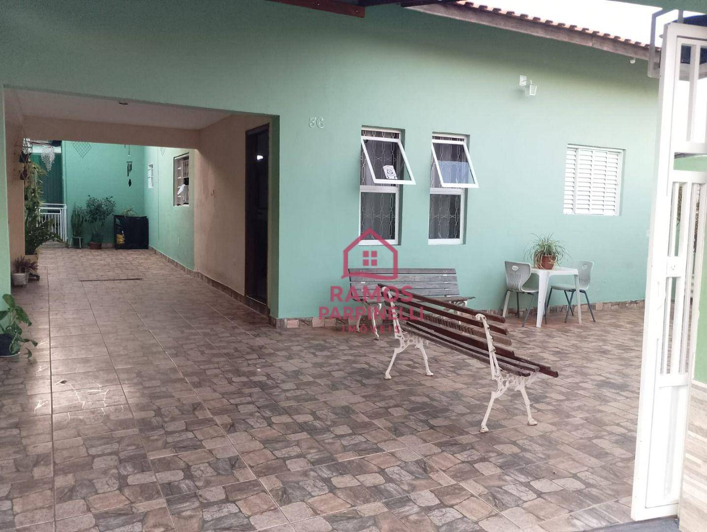 Casa, 3 quartos, 180 m² - Foto 1