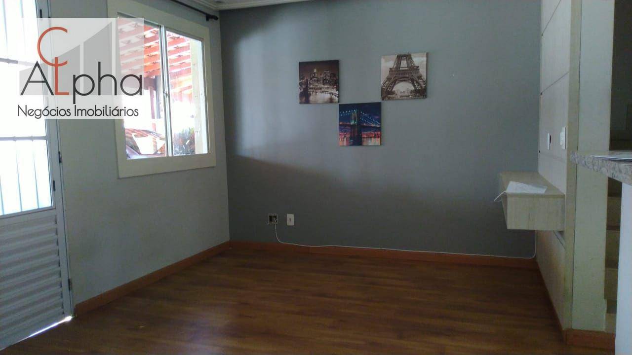 Sobrado à venda com 3 quartos, 80m² - Foto 2