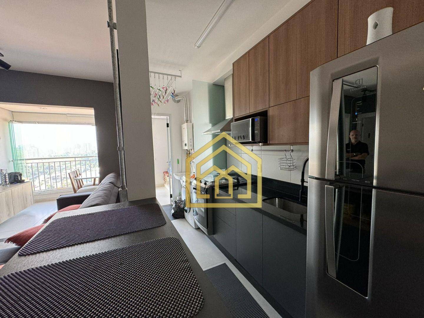 Apartamento à venda com 2 quartos, 64m² - Foto 11