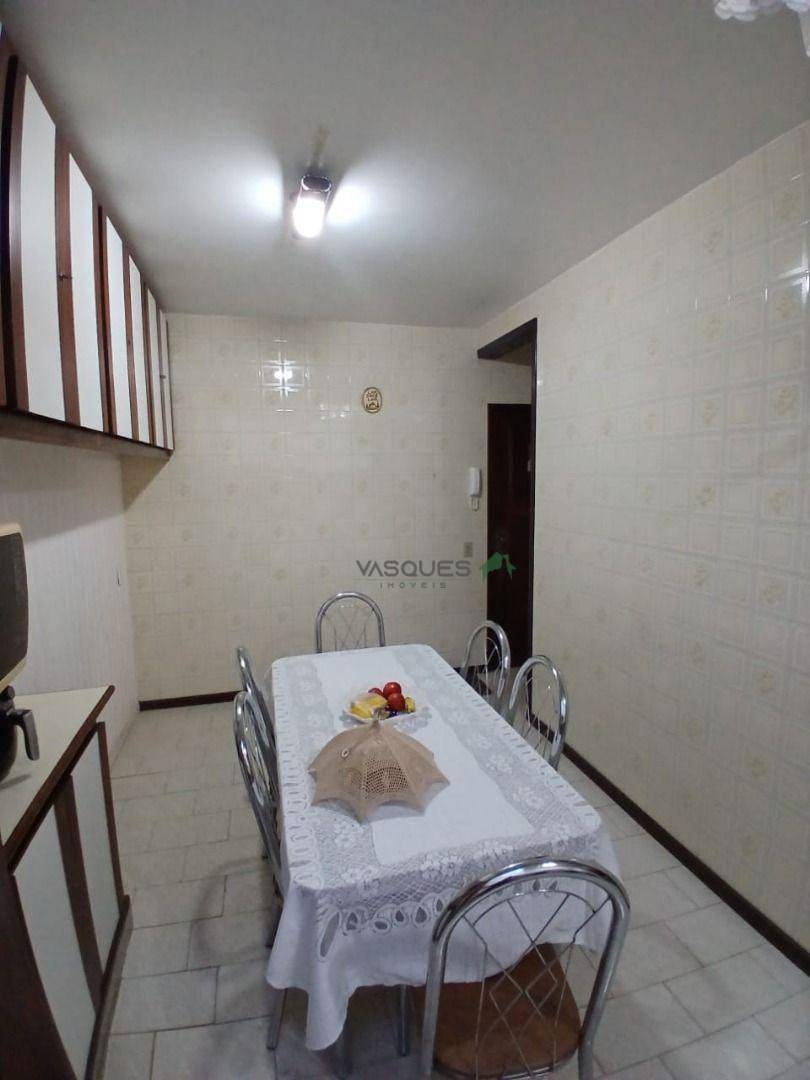 Apartamento à venda com 4 quartos, 147m² - Foto 14