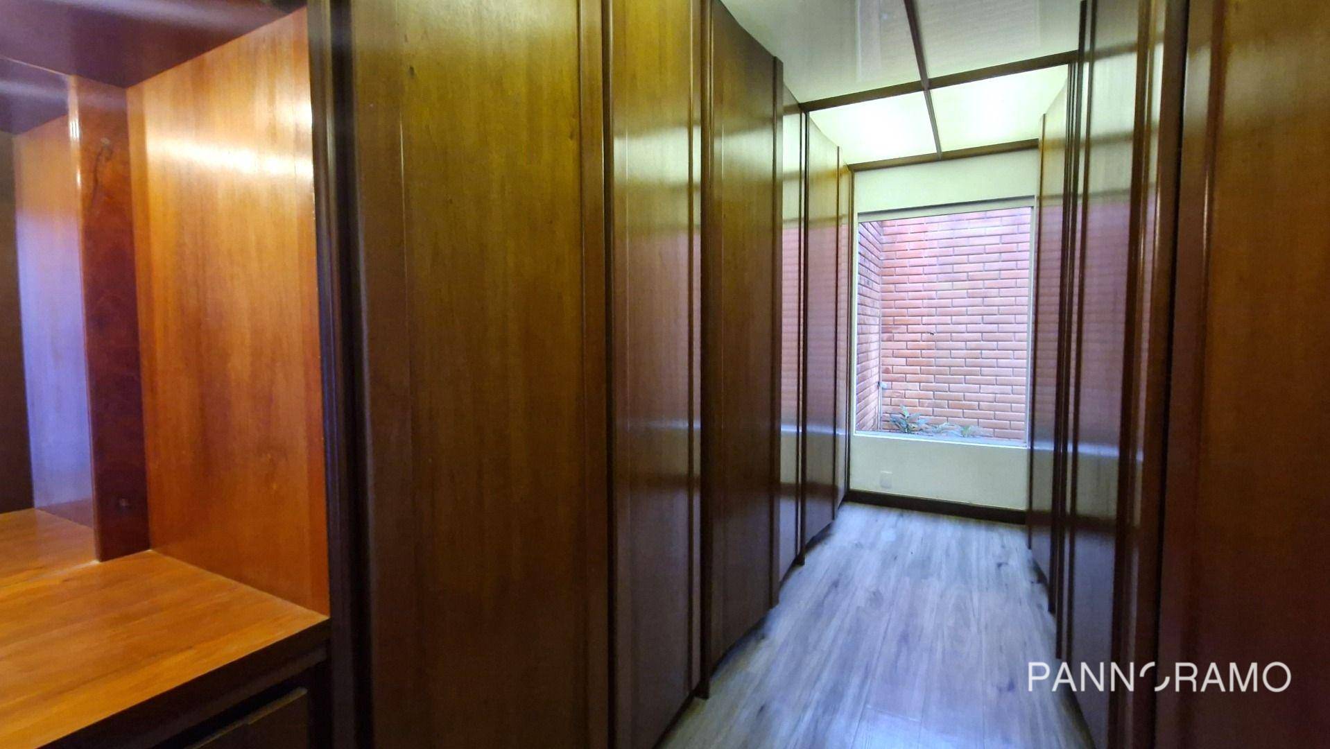Casa para alugar com 5 quartos, 920m² - Foto 18