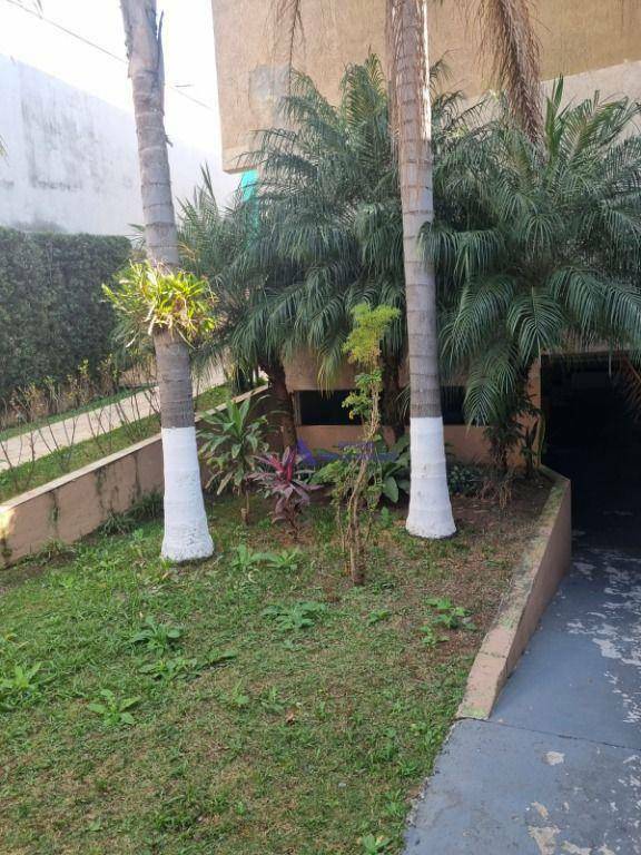 Sobrado à venda e aluguel com 3 quartos, 110m² - Foto 35